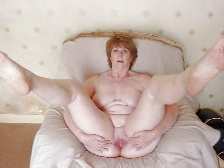 25P Horny GILF looking for a ride