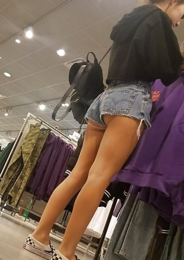 8P Winnipeg 2020 voyeur
