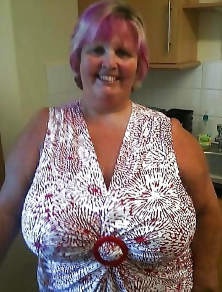 25P Webtastic Special: Granny Time Vol.1310