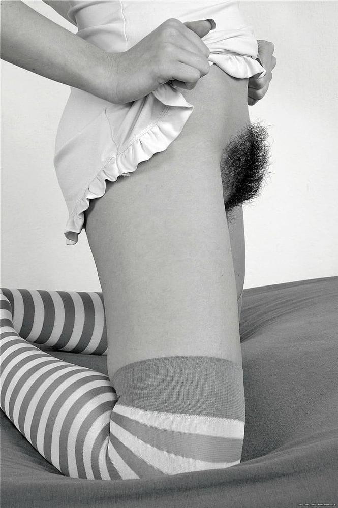 25P Upskirt 110