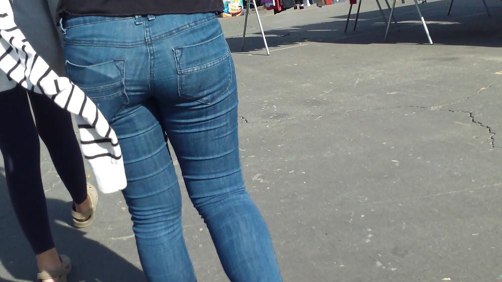 25P Cute teen ass in butt tight jeans 