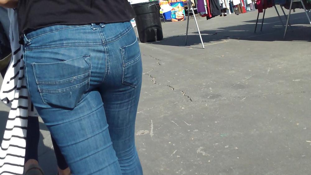 25P Cute teen ass in butt tight jeans 