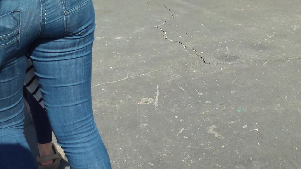 25P Cute teen ass in butt tight jeans 