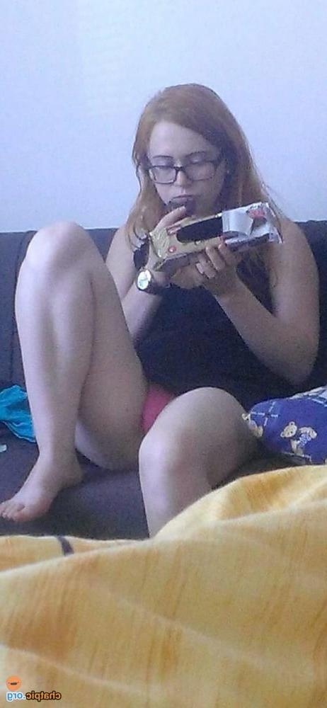 25P Upskirt fuckholes 10