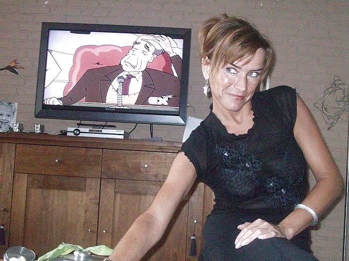 11P Sexy mother from facebook