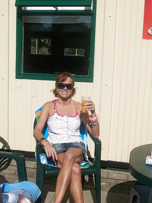 11P Sexy mother from facebook