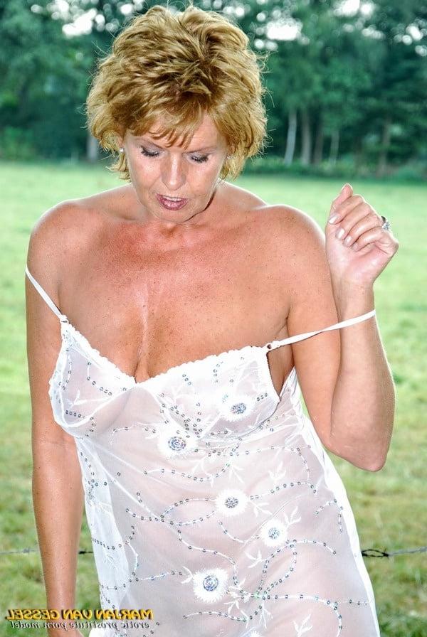 25P Hot-Mature Marjan van Gessel