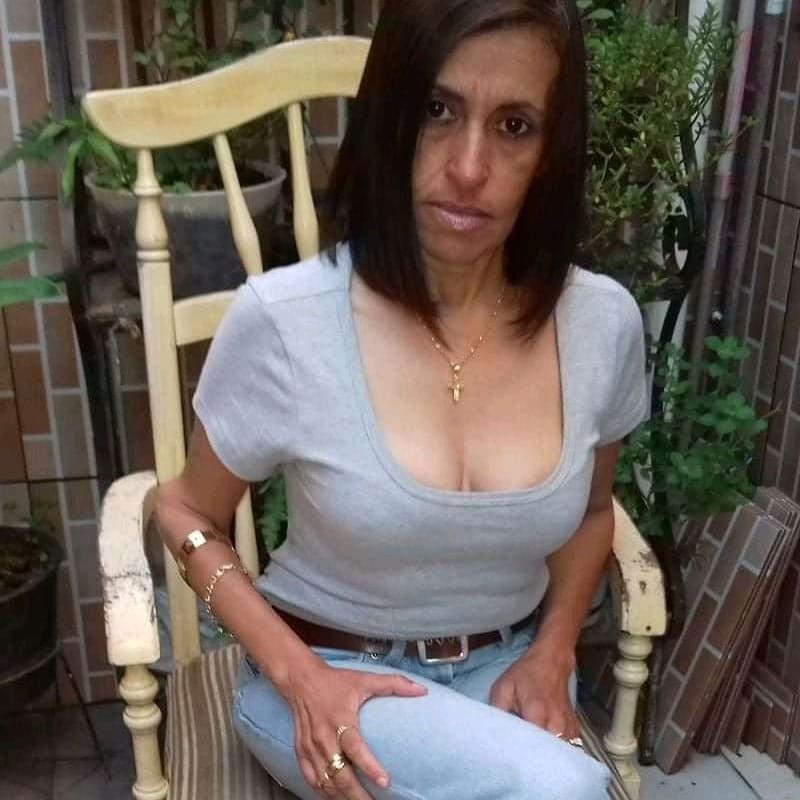 17P Fine looking granny