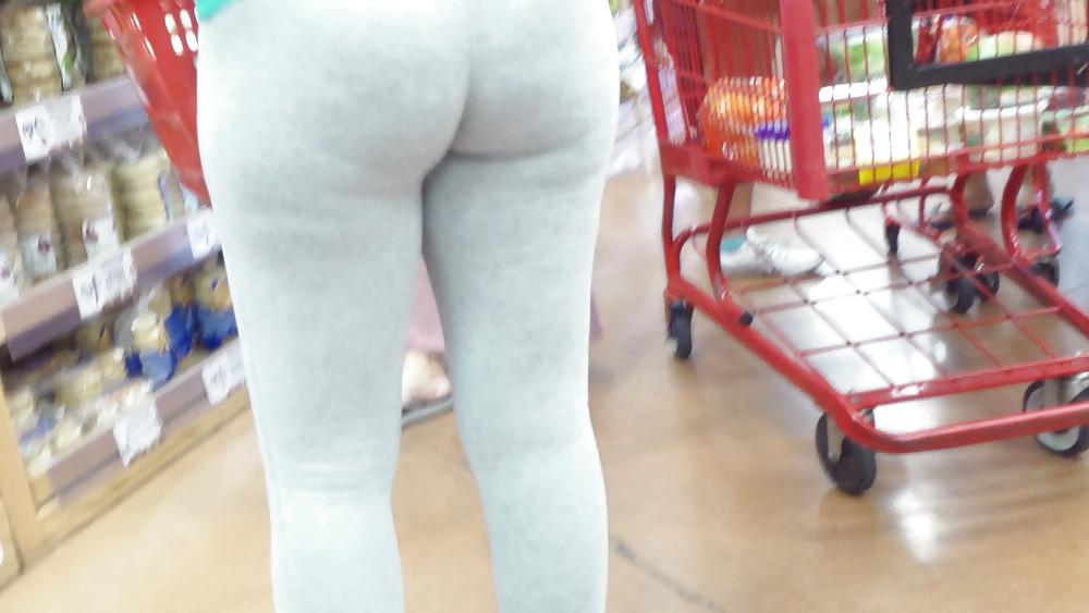 25P Sexy skinny teen butt & ass in spandex pants