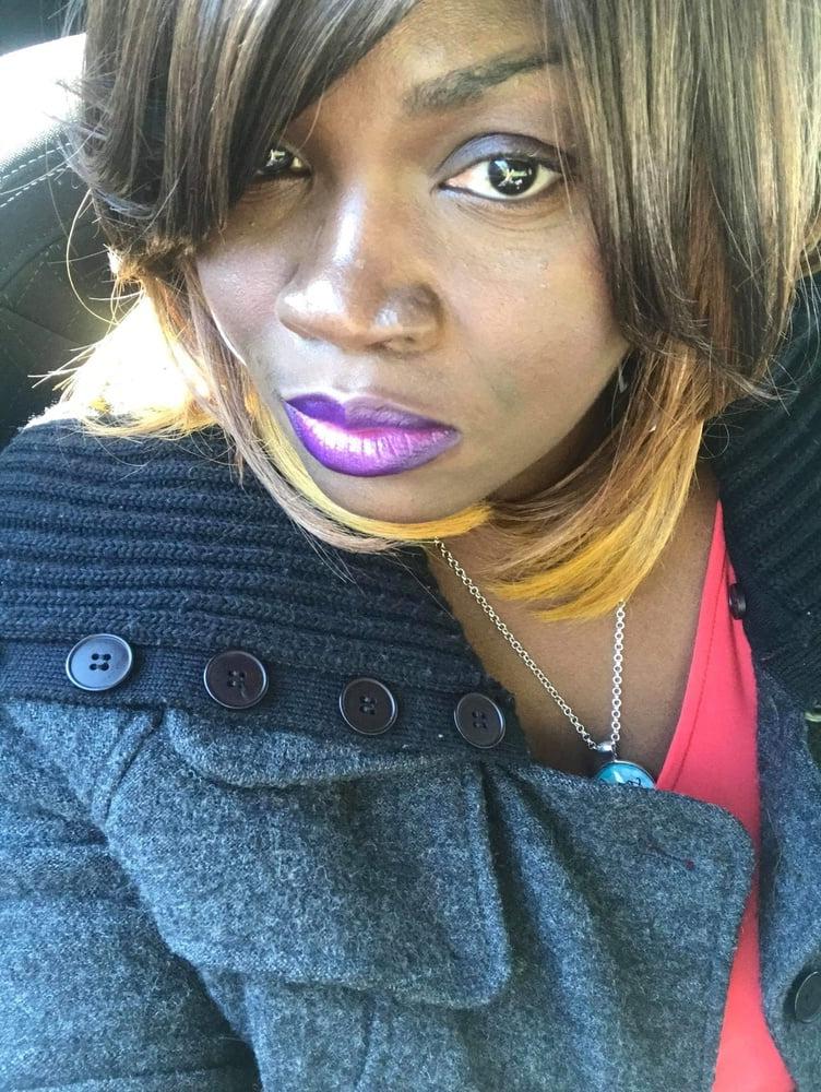 25P Black slut Horny milf Home and Work Selfies