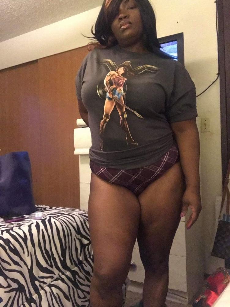 25P Black slut Horny milf Home and Work Selfies