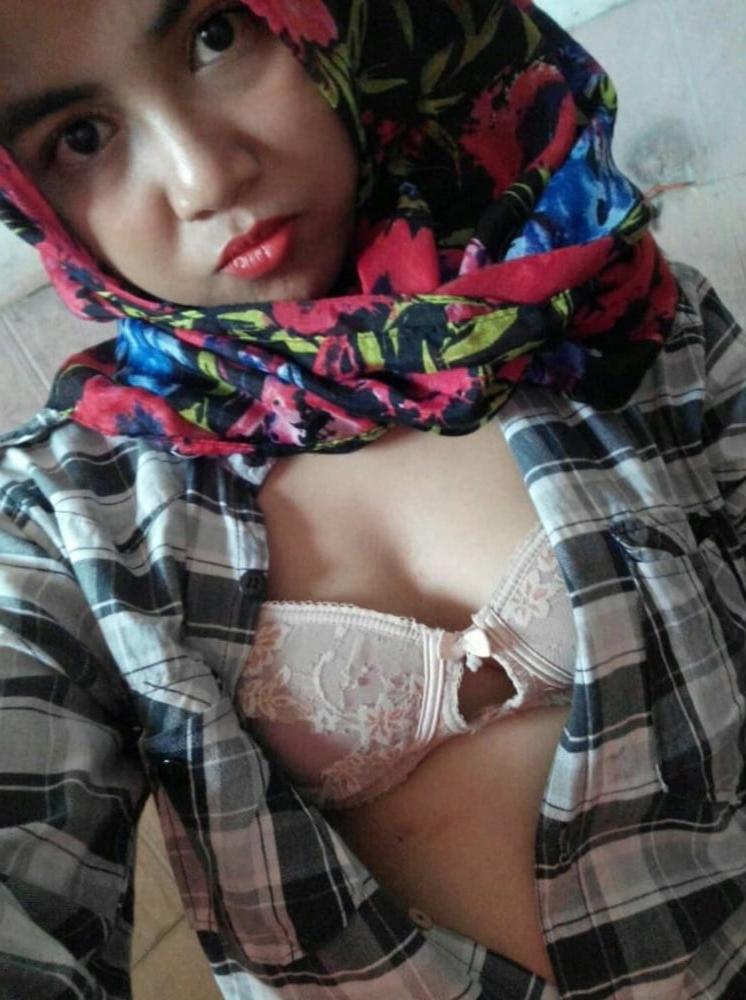 25P Tudung Cintik