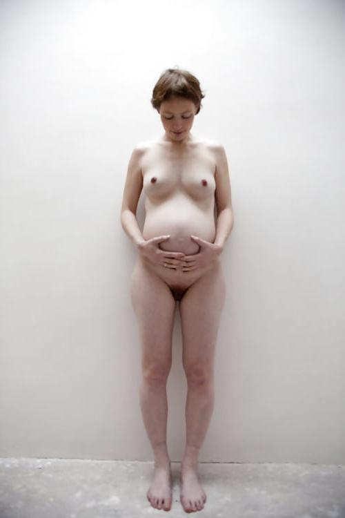 25P Black and White pregnant