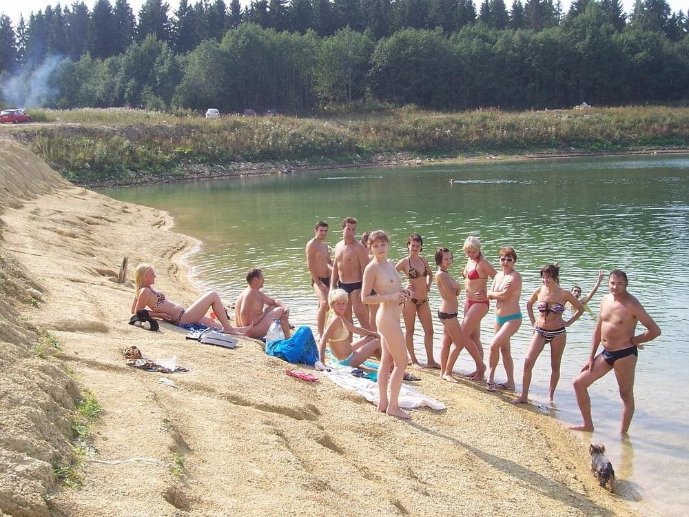 25P Girls in Groups Clothed and Unclothed