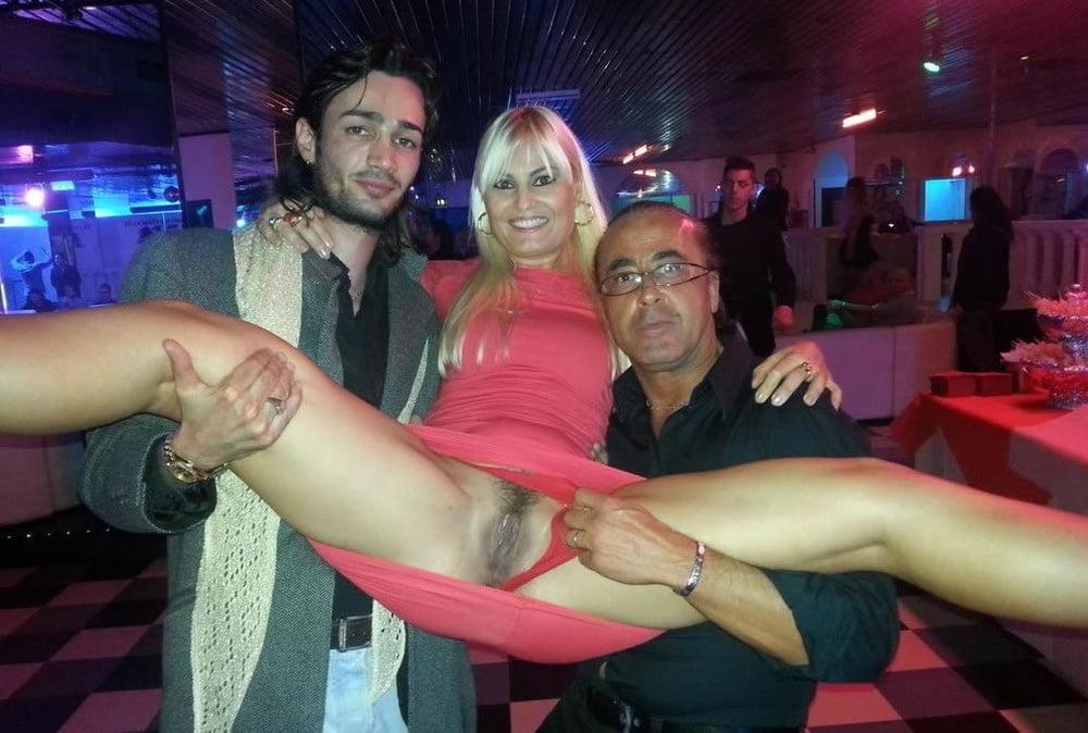 25P Upskirt Fuckholes 4