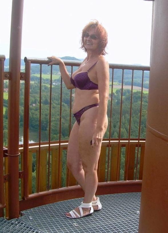 25P Sexy Granny Posing 3