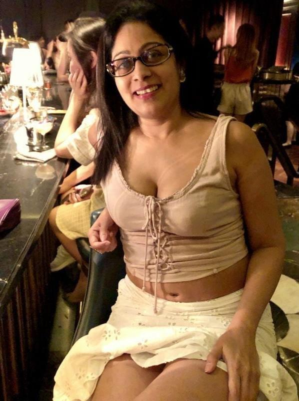 25P Upskirt Fuckholes 9
