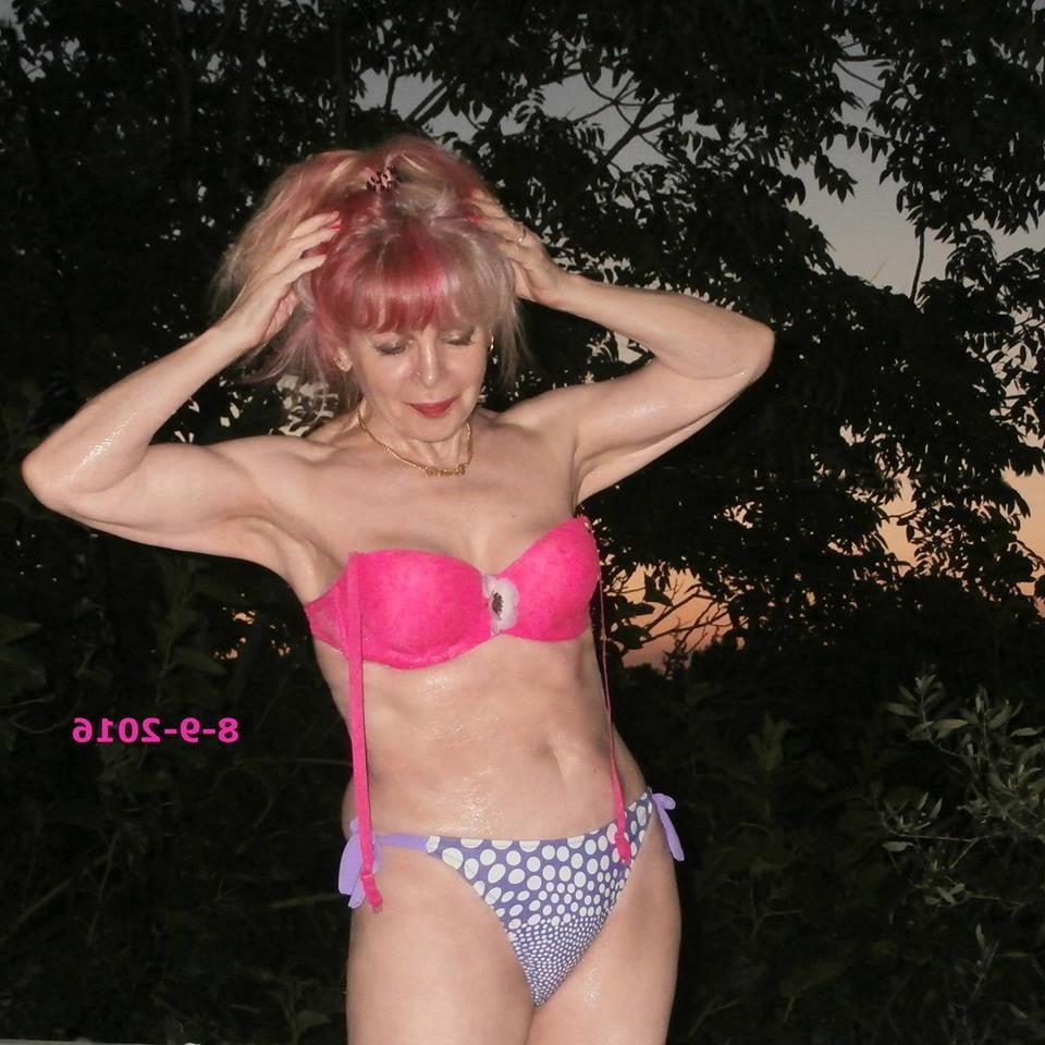 12P Sexy Granny at the beach,,,,