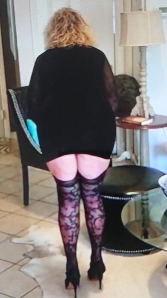 12P Milf With big tits, stockings upskirt.