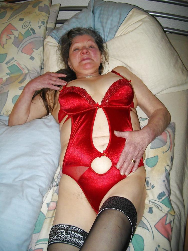10P Grey tinged granny in sexy lingerie