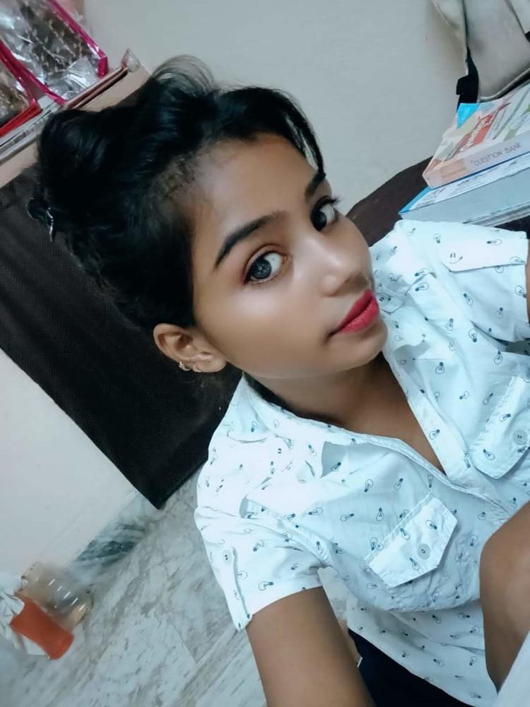 18P ara call girl ritu