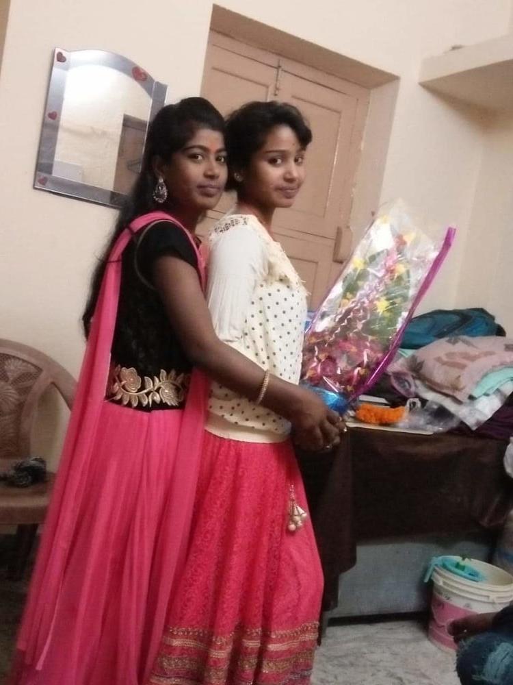 18P ara call girl ritu