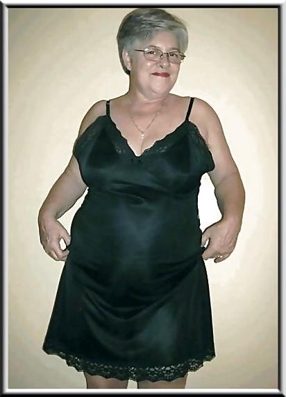 25P MaTuRe ( GraNNy ) M!X 11