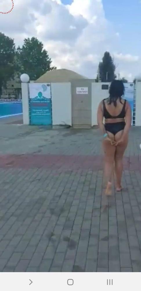 23P Bust and sexy ass bikini live facebook romanian