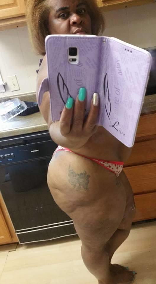 7P GRANNY PUTTING IN WORK VOL.21