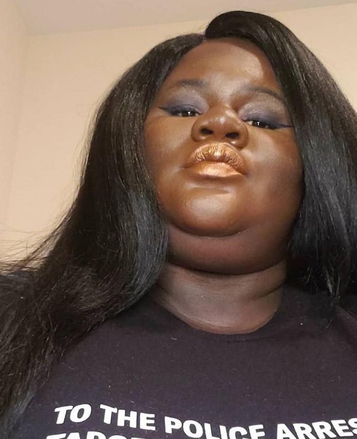 25P Hot Black BBW