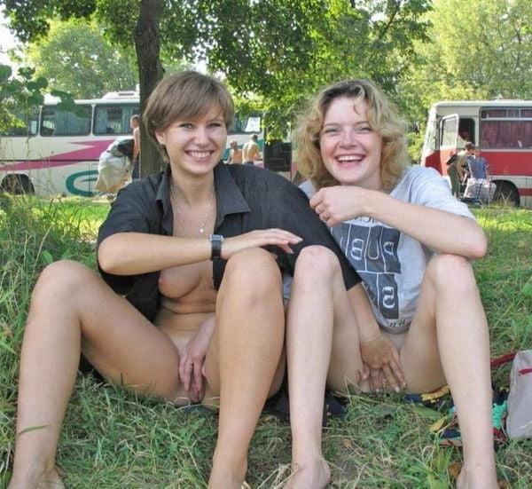 22P upskirt