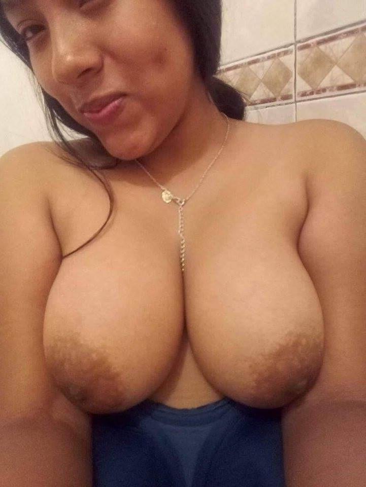 25P Vagina de la Hermana de mi amigo.