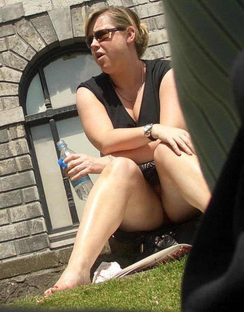 25P voyeur upskirt mix