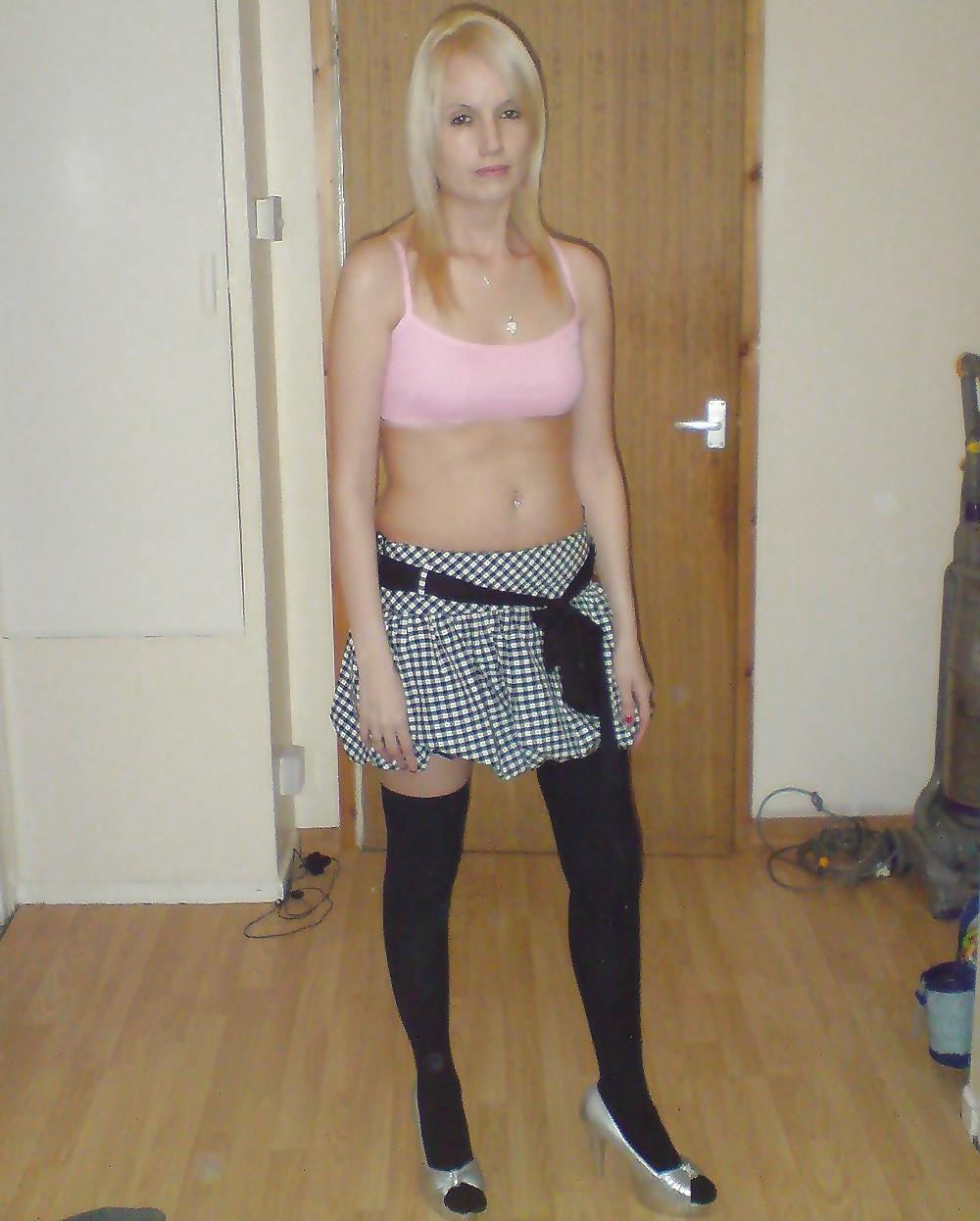 25P Nice non nude girls 03