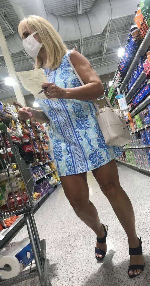 8P Clothed Milfs