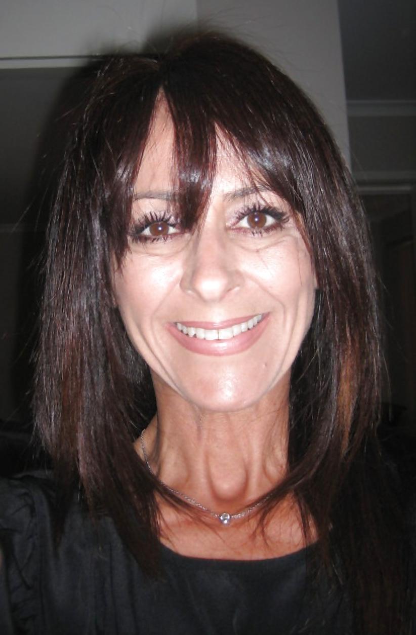 25P Sexy mature ladies 105 (cumfaces)