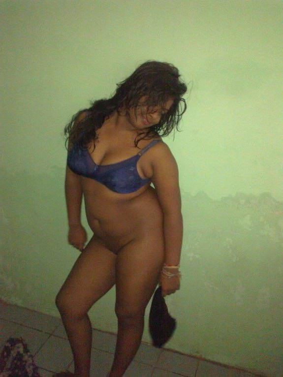 9P Srilankan call 0759391637