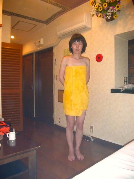 25P Amateur Asian 2446