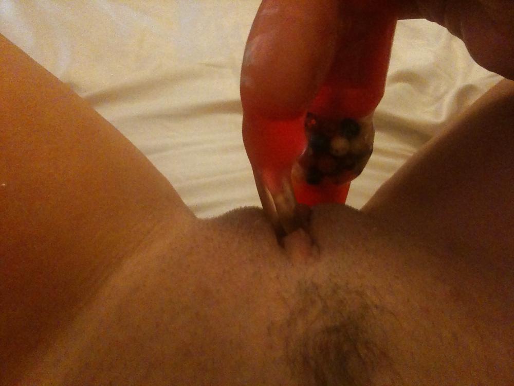 22P Vibrator n porn mags to make me cum