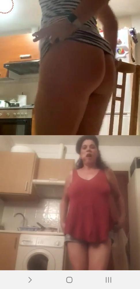 25P Two women boobs ass bikini live facebook romanian