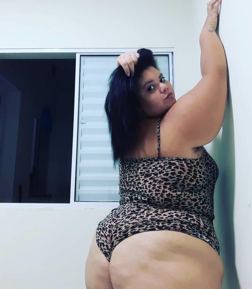 11P Gorda branquinha safada
