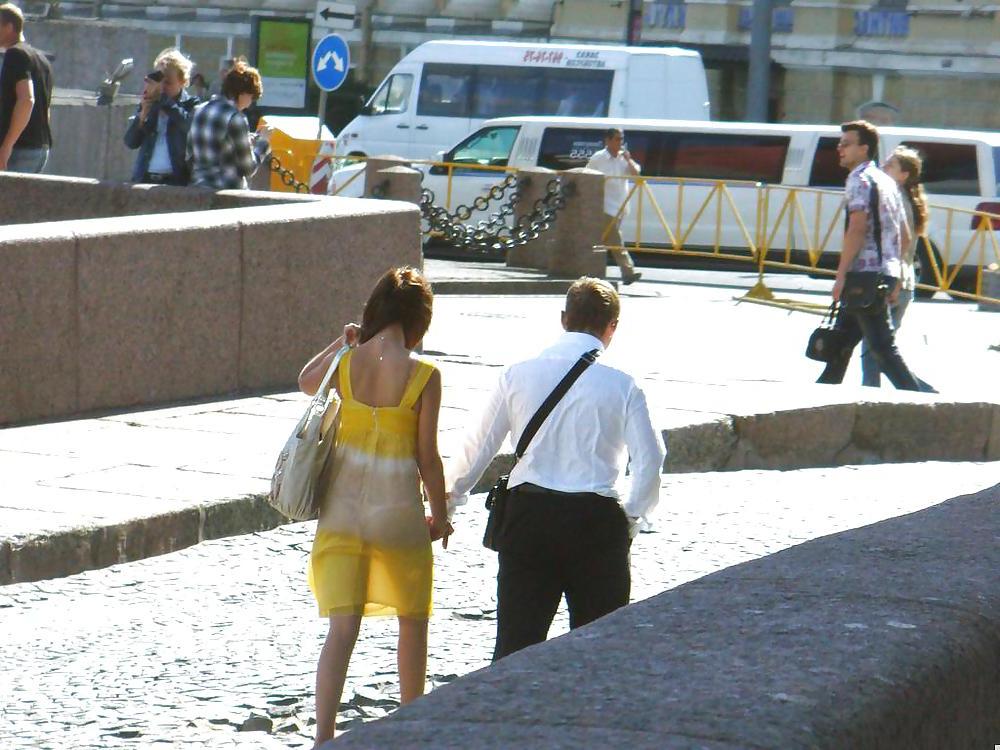 25P Revista voyeur VI: En la calle