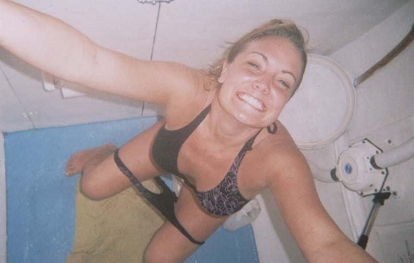 25P pissing cunts 1