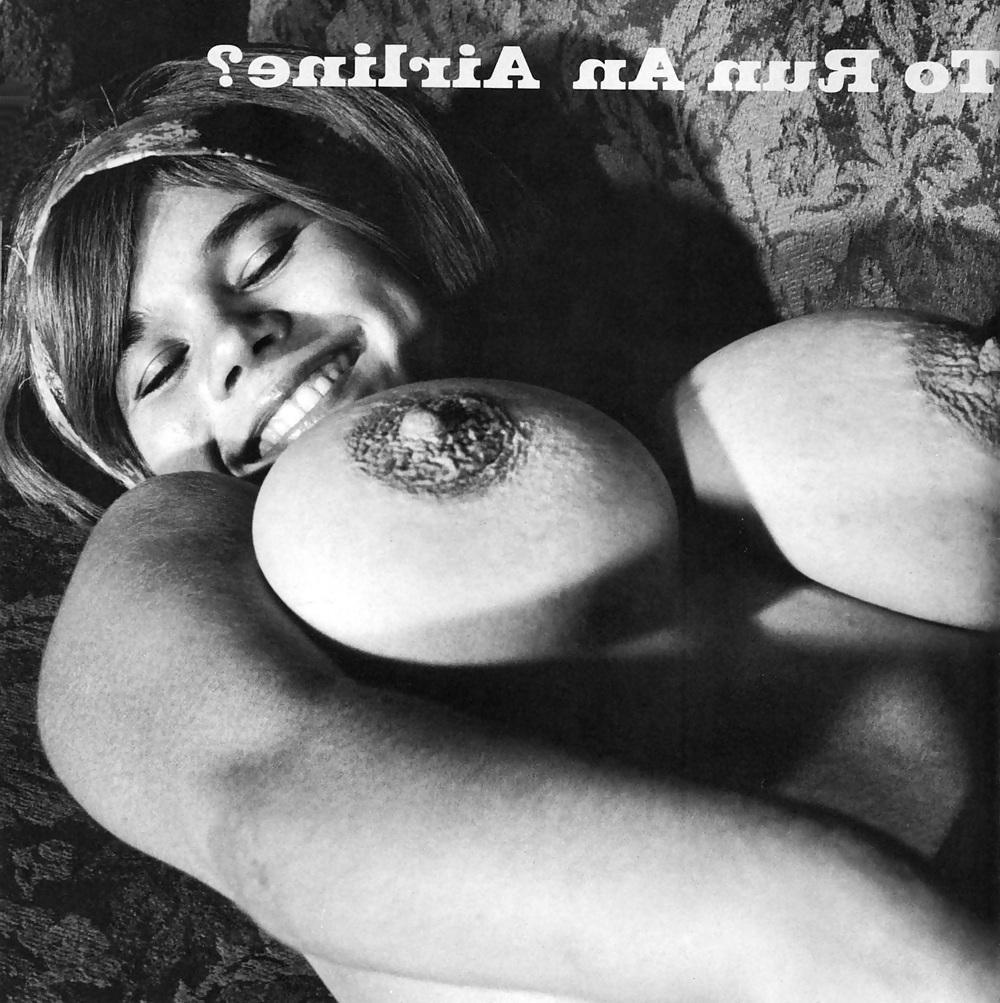 18P Suzanne Pritchard - Zeppelin tits