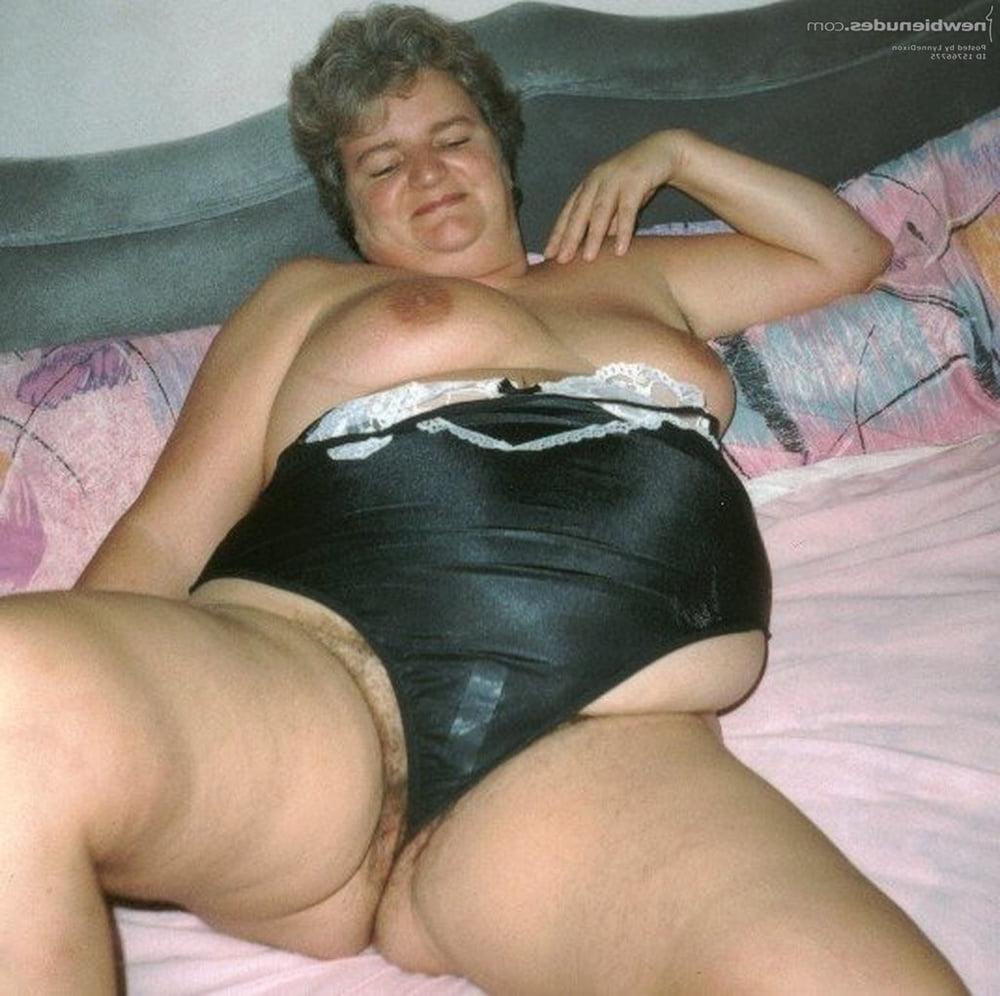 16P Big granny Lynne