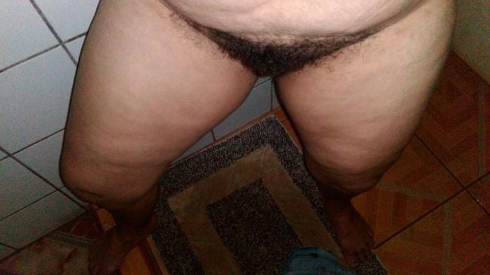 18P Hairy Granny
