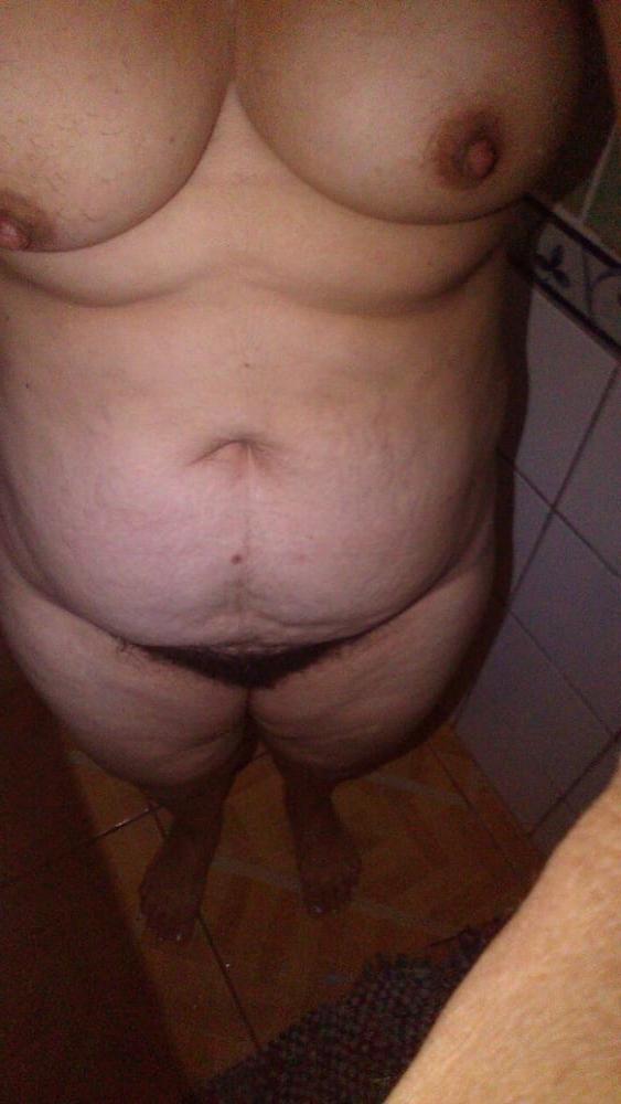 18P Hairy Granny