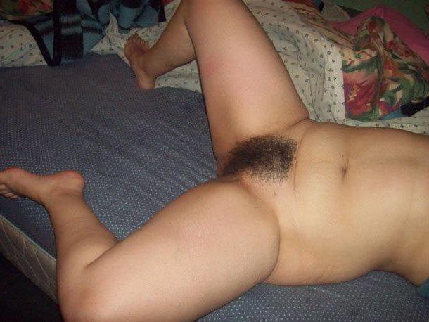 18P Hairy Granny
