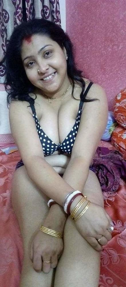 25P Assam Boudi Minakhsi