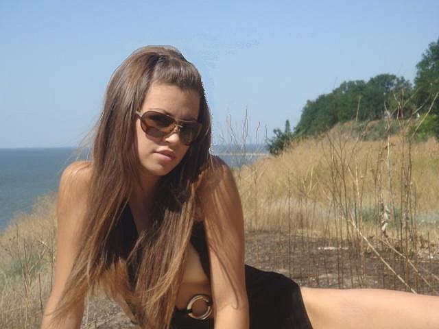 25P Hot Russian babe